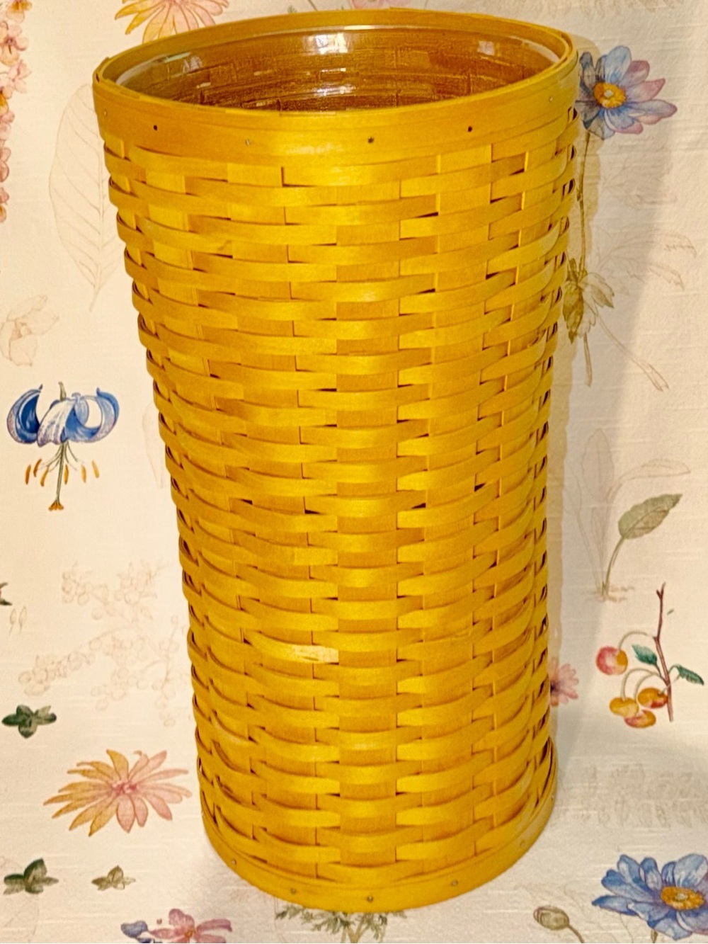 Longaberger Umbrella Basket Classic Basket/Protector Large 10rd x 17.5h